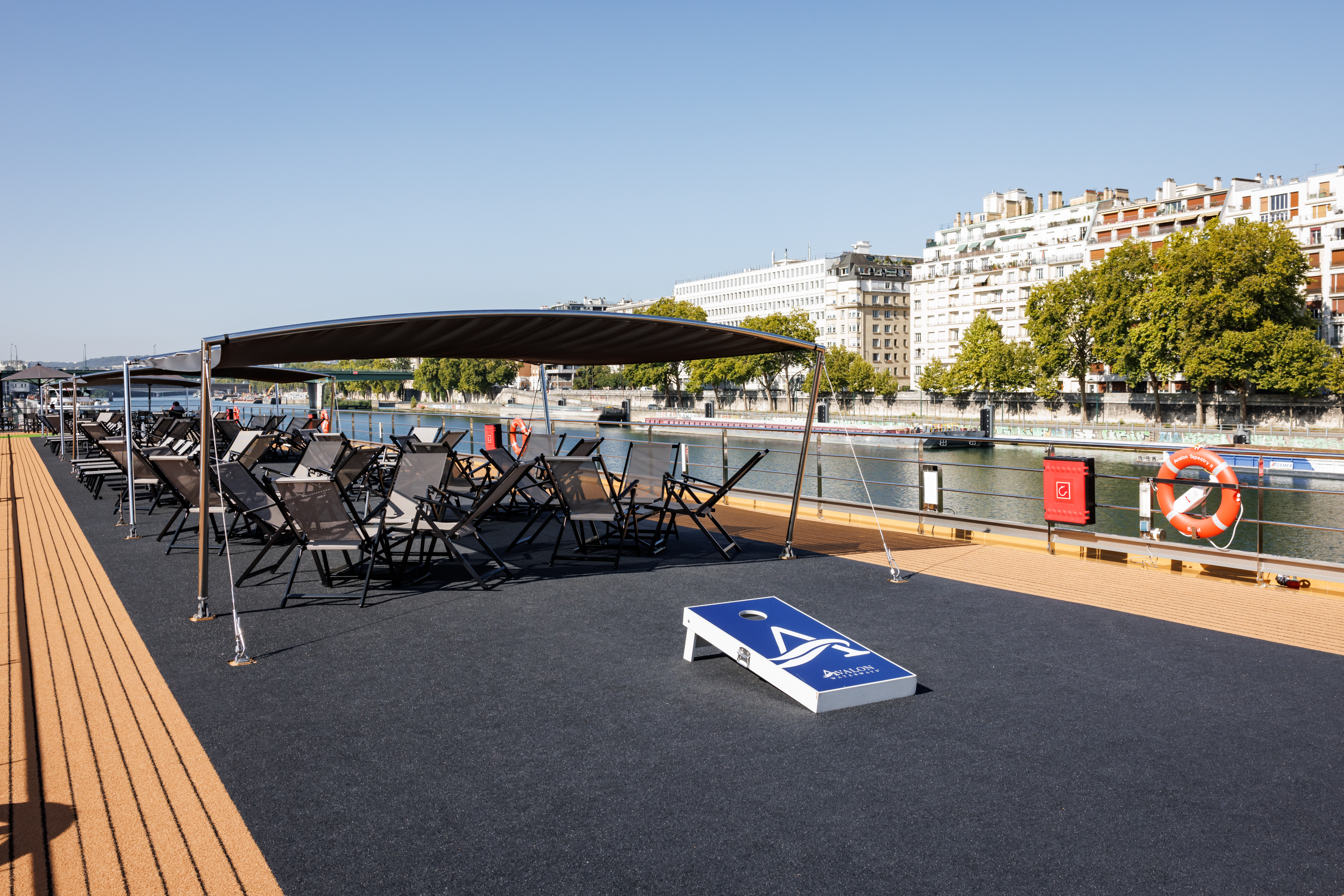 Avalon Tranquility II - Deck Games Area